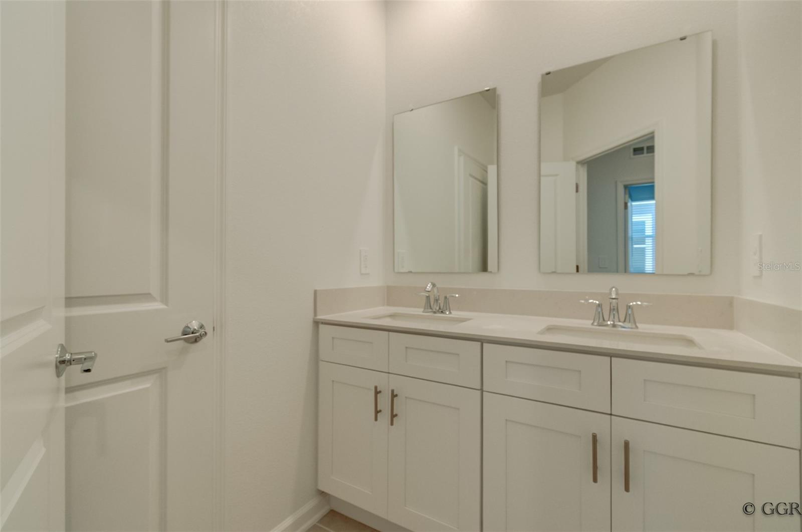 BRONSONS RDG REP - Residential Lease