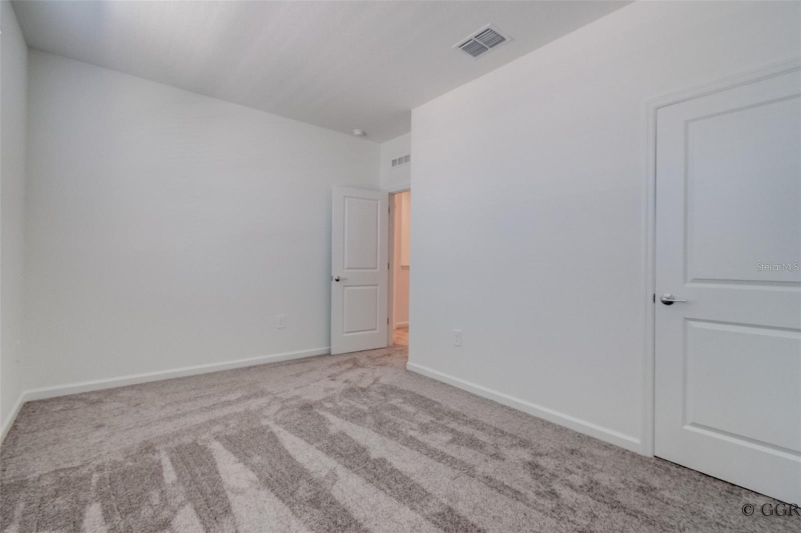 BRONSONS RDG REP - Residential Lease