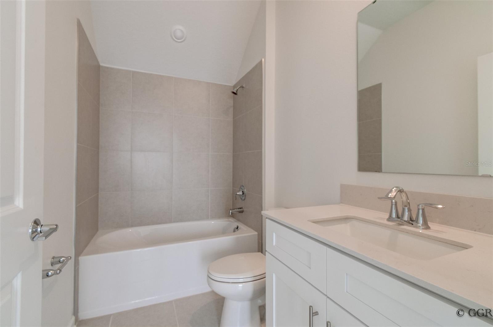 BRONSONS RDG REP - Residential Lease