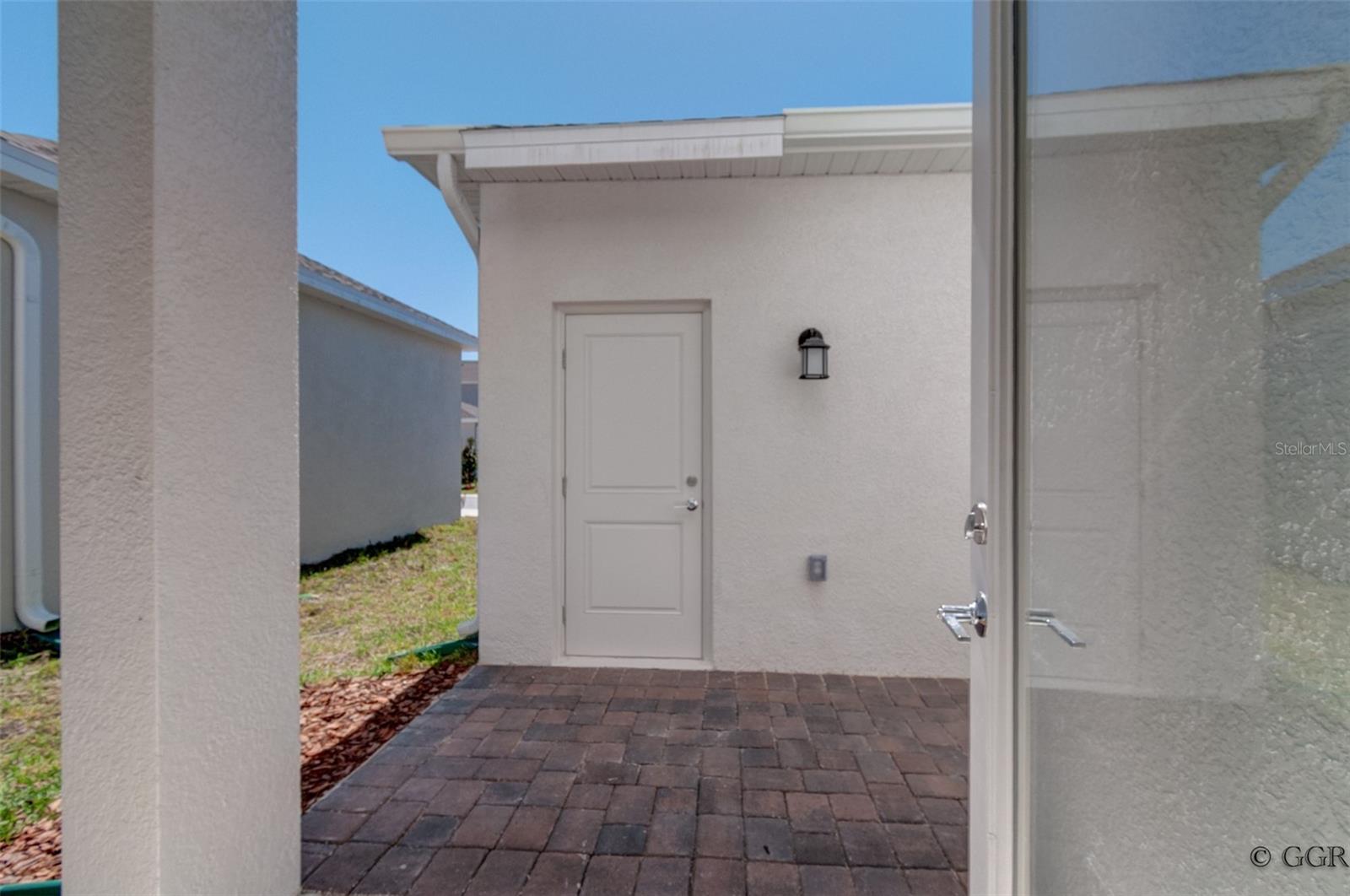 BRONSONS RDG REP - Residential Lease