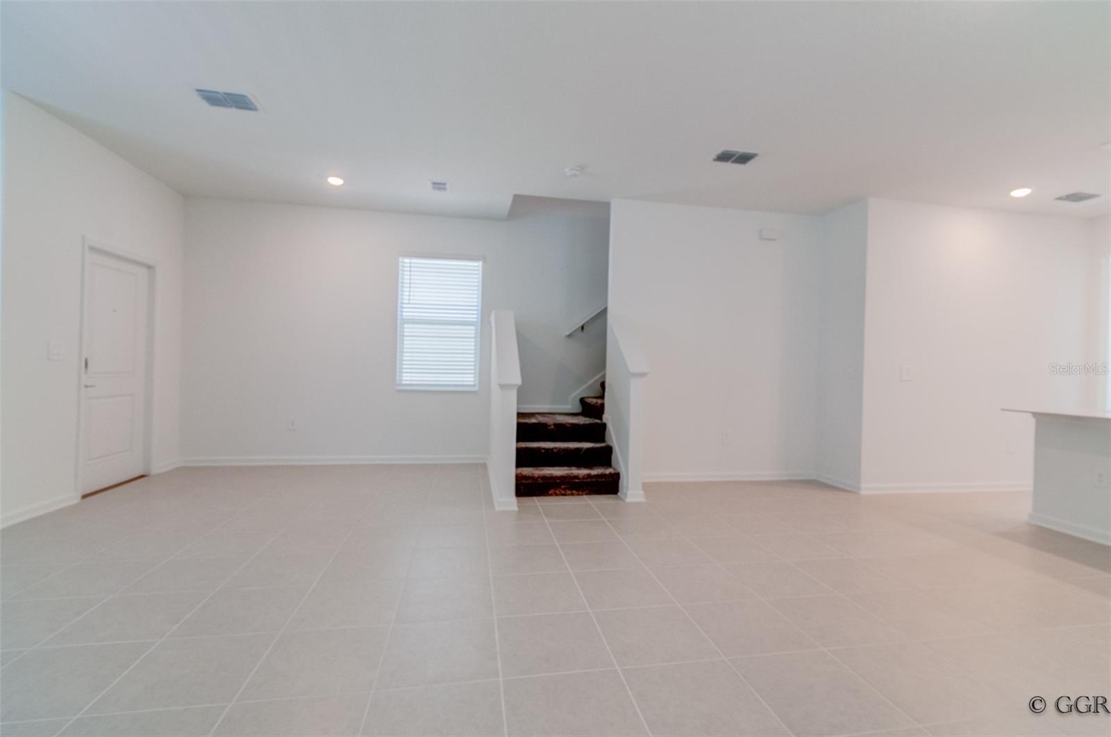 BRONSONS RDG REP - Residential Lease