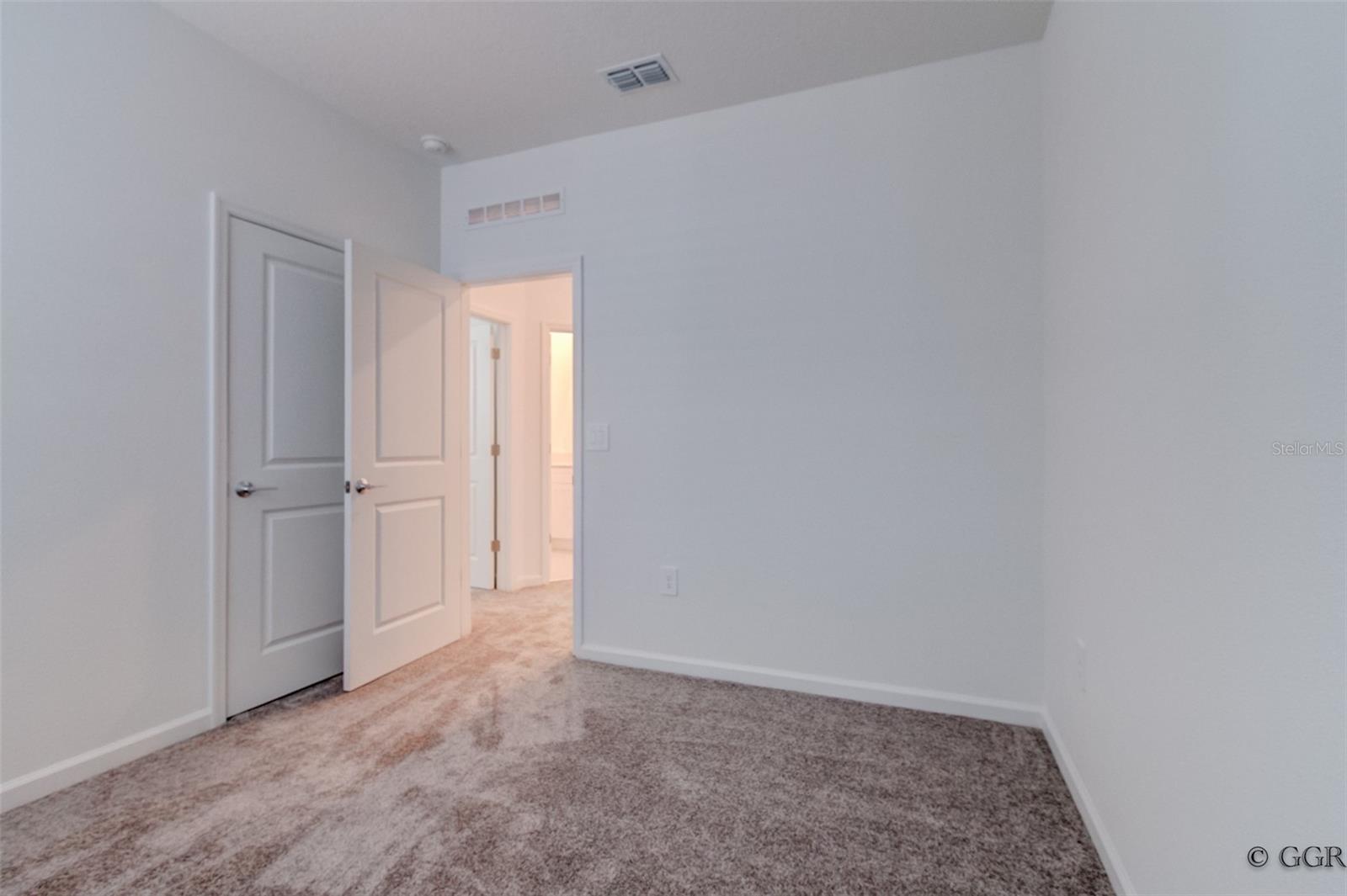 BRONSONS RDG REP - Residential Lease