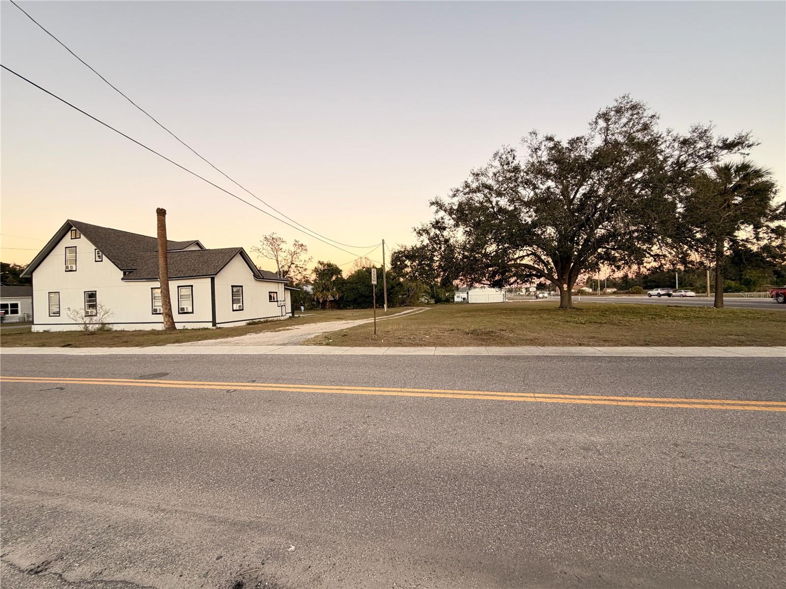 EAST MULBERRY OR A F FLETCHERS ADD - Residential Income