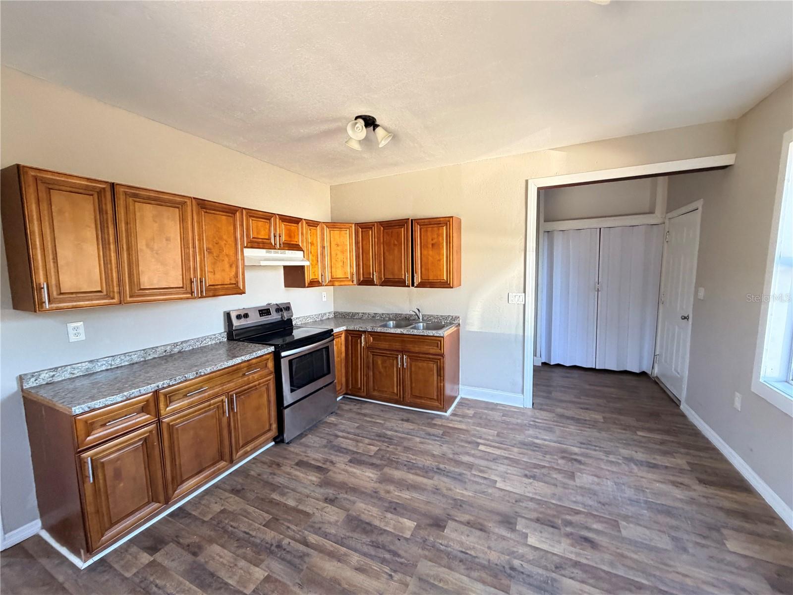 EAST MULBERRY OR A F FLETCHERS ADD - Residential Income