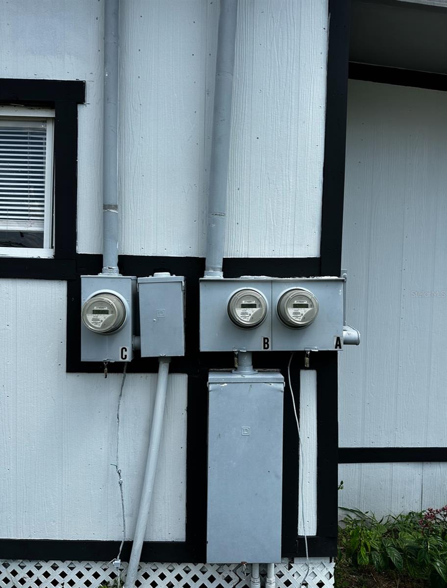 EAST MULBERRY OR A F FLETCHERS ADD - Residential Income