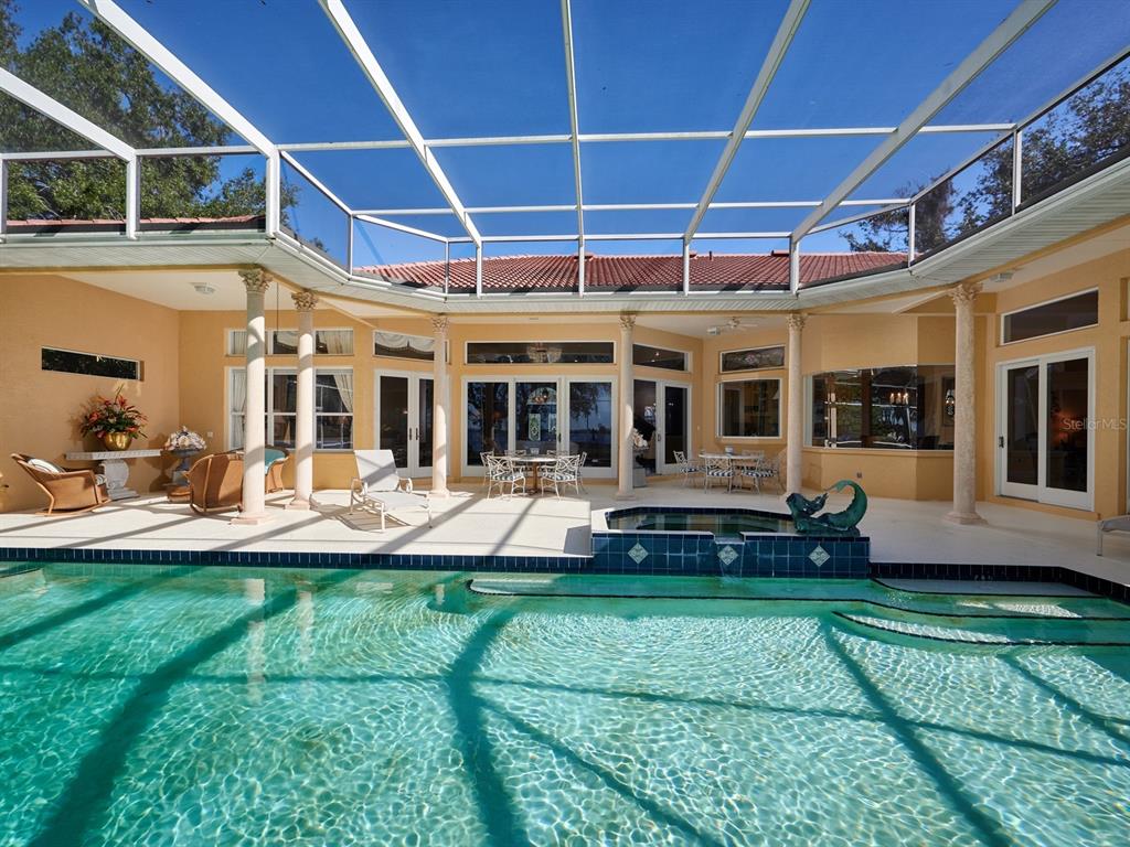 PINE BAY FOREST - Residential