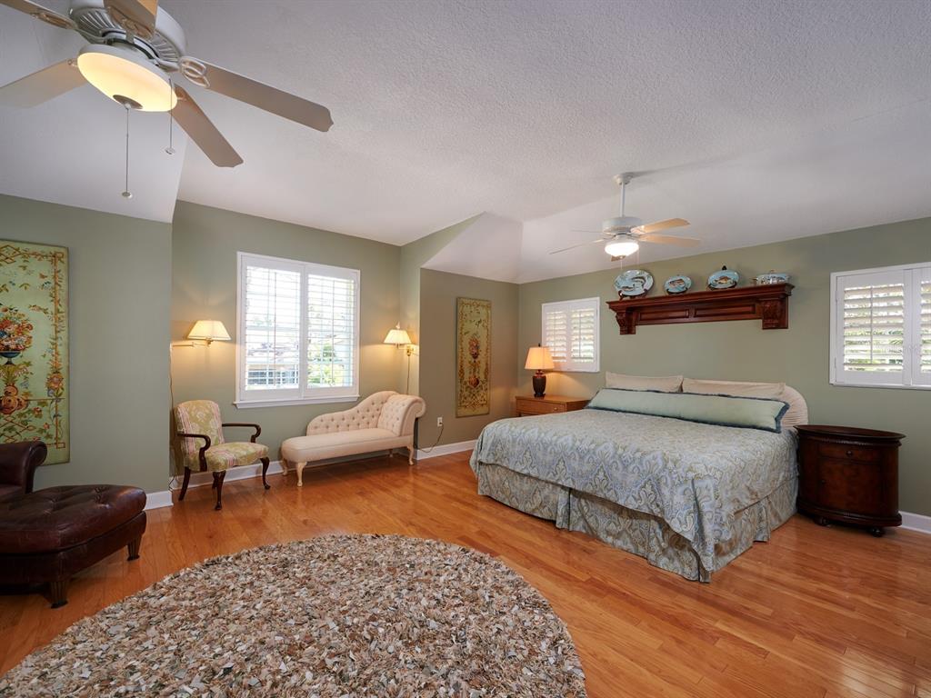 PINE BAY FOREST - Residential