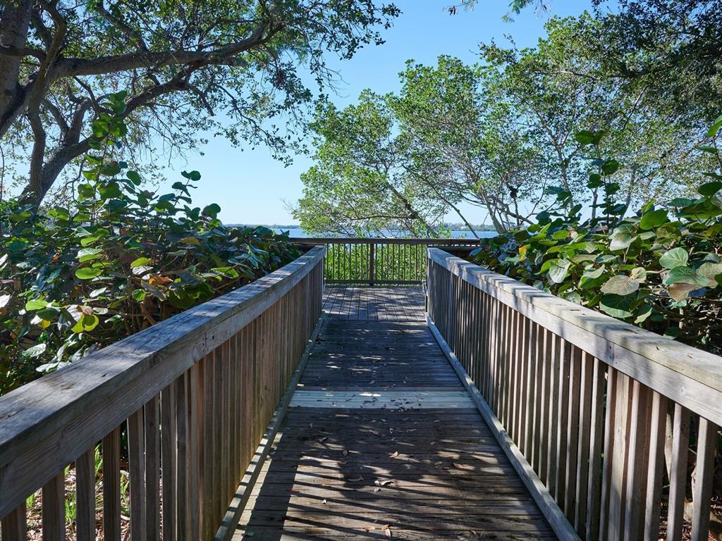 PINE BAY FOREST - Residential