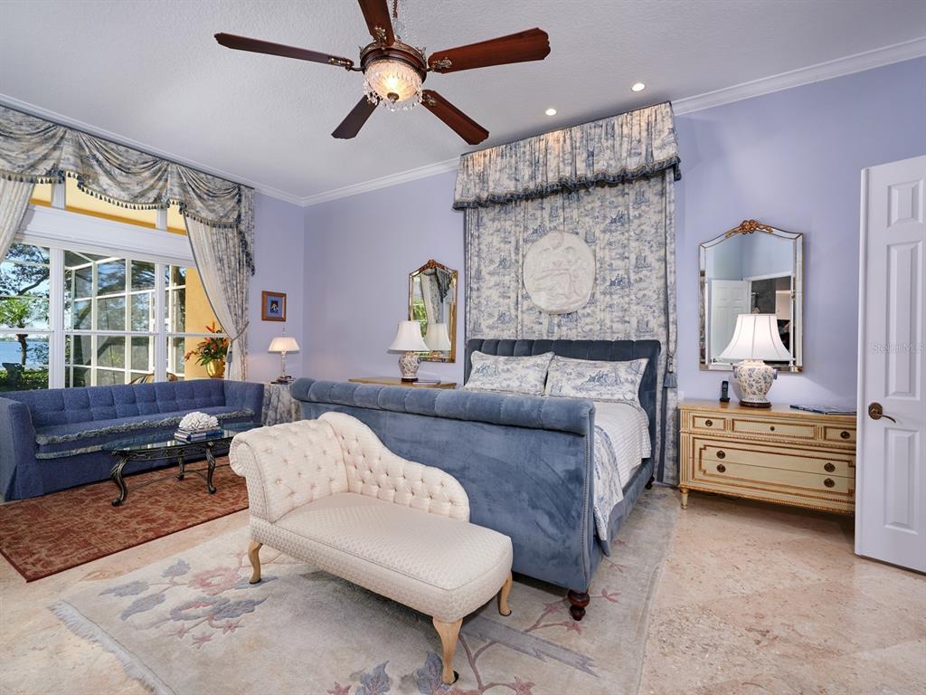 PINE BAY FOREST - Residential