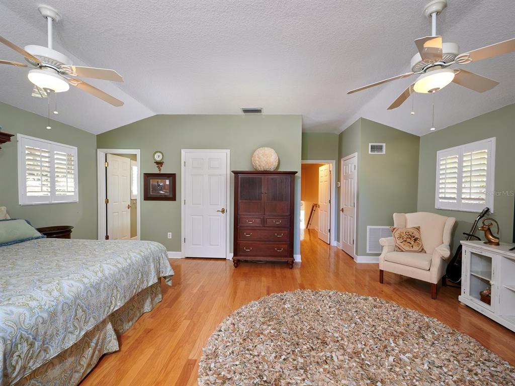 PINE BAY FOREST - Residential