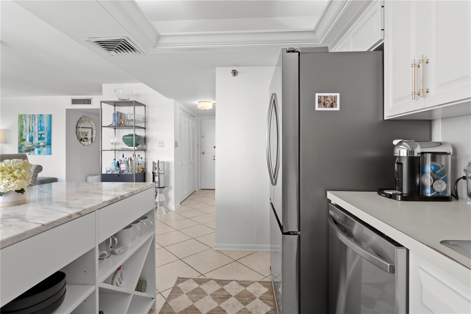 MONTE CARLO TOWERS A CONDOMINI - Residential Lease