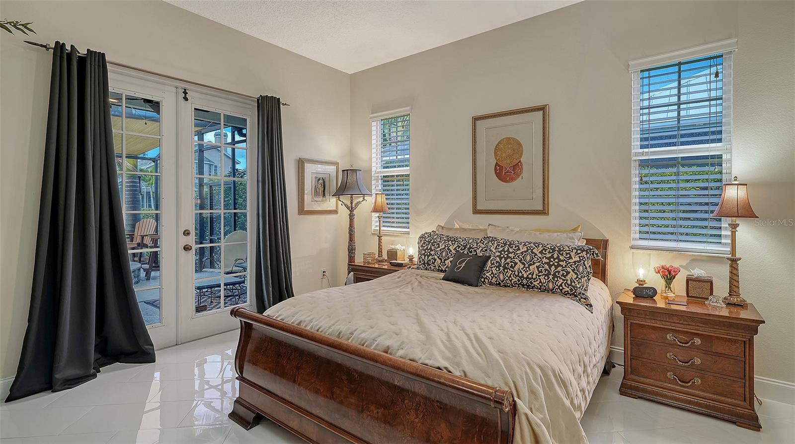 RIVERDALE REV - Residential