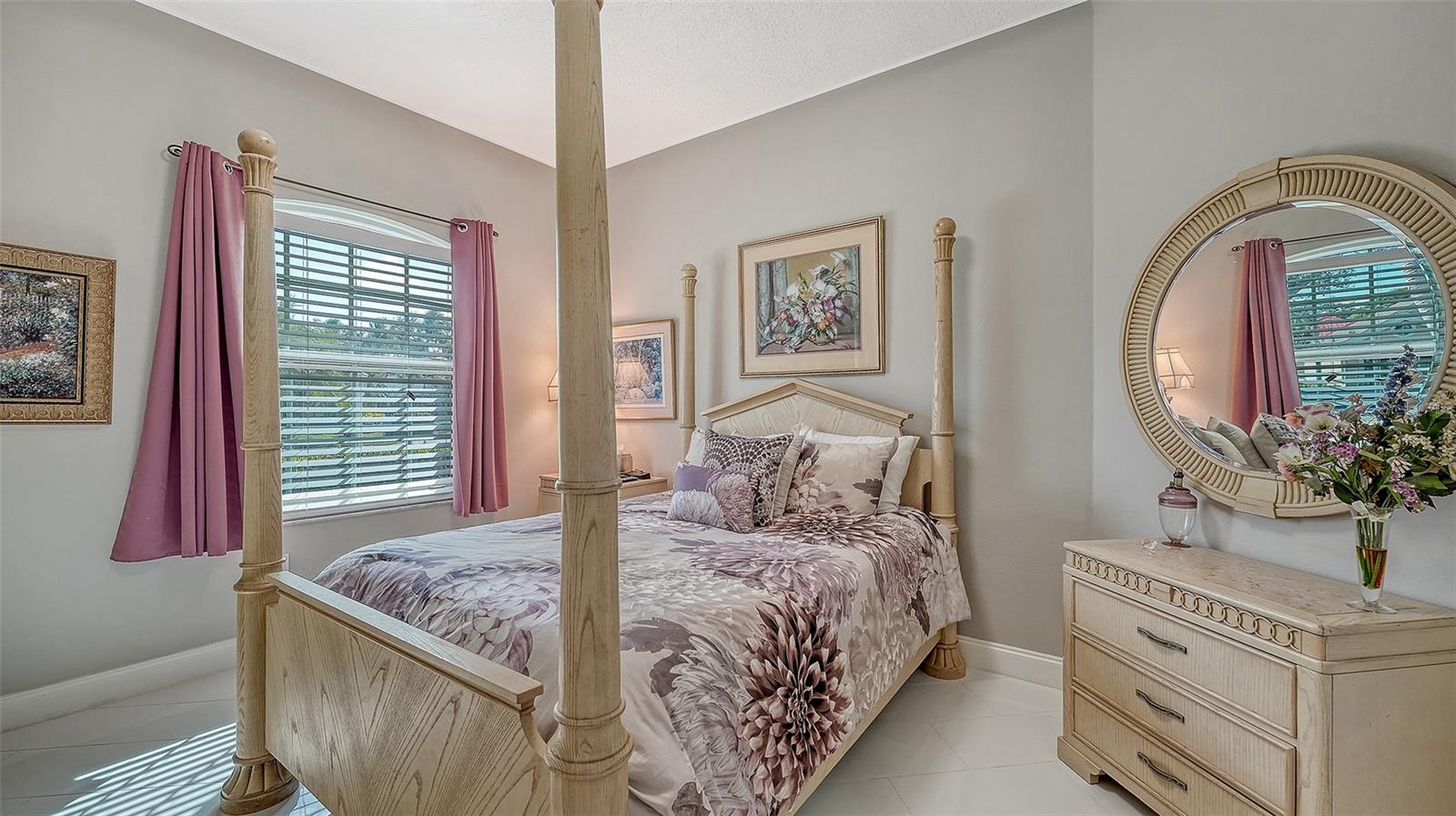 RIVERDALE REV - Residential