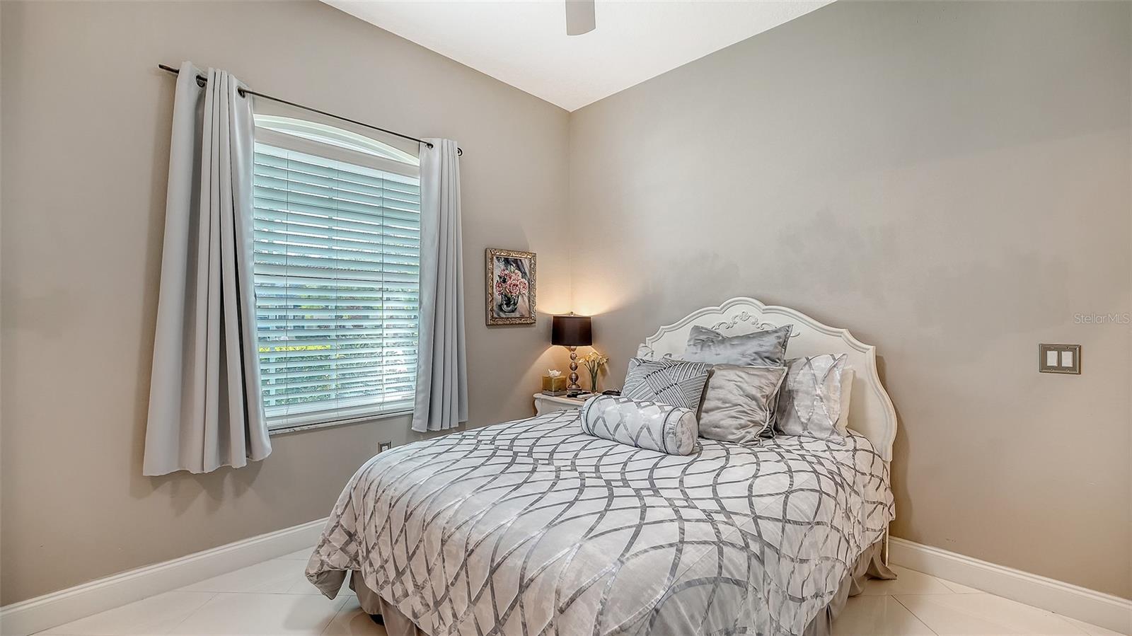 RIVERDALE REV - Residential