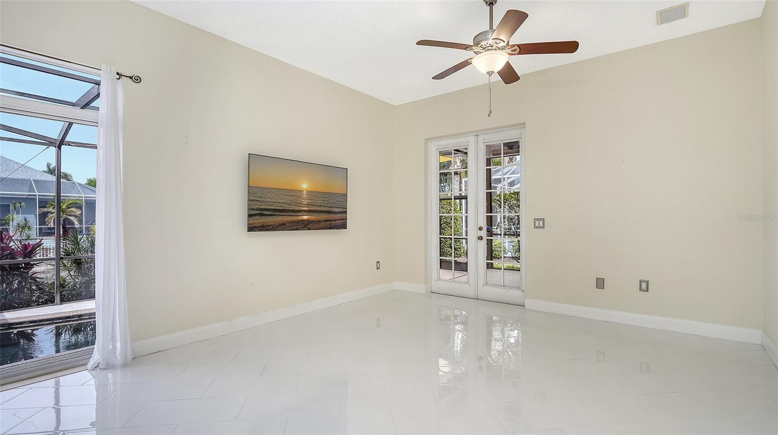 RIVERDALE REV - Residential