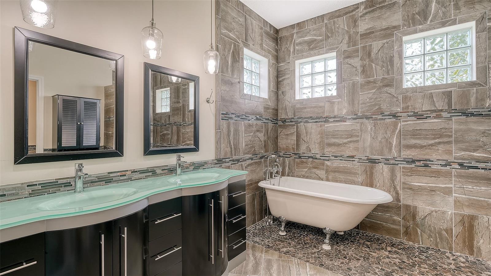 RIVERDALE REV - Residential