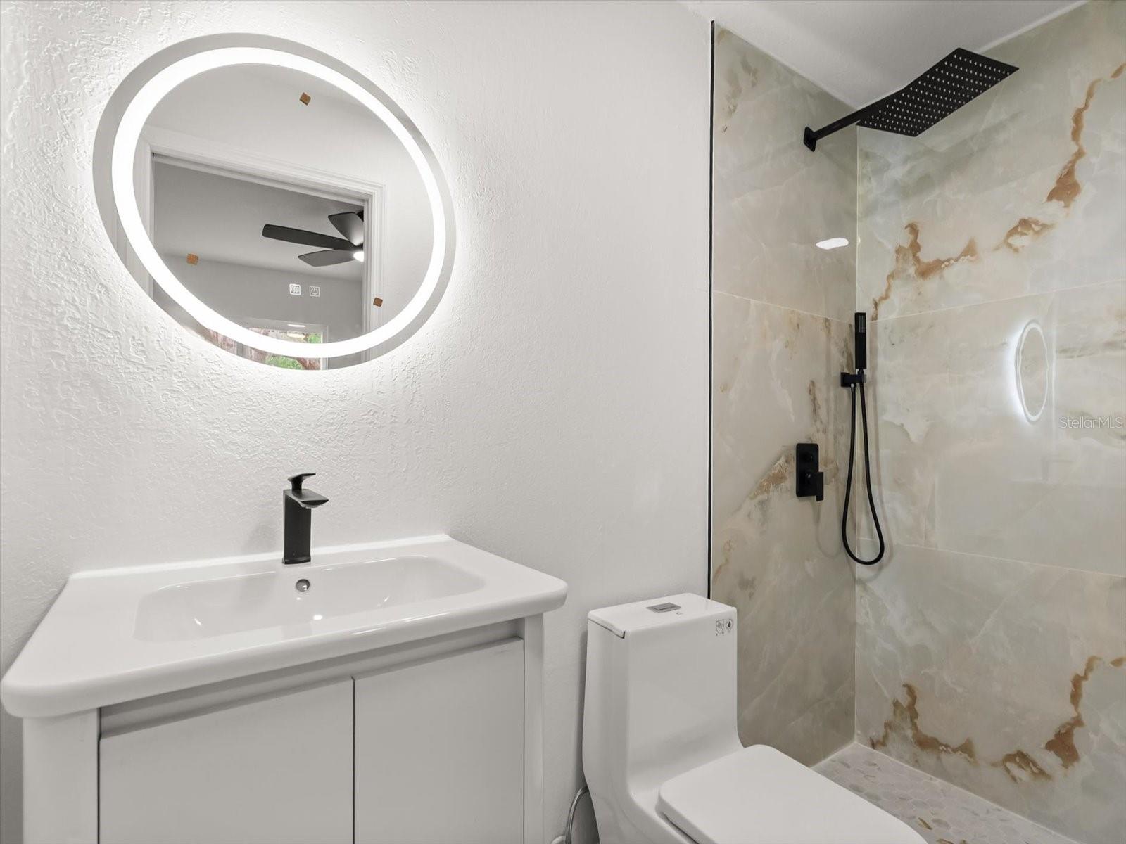 PALM TERRACE - Residential