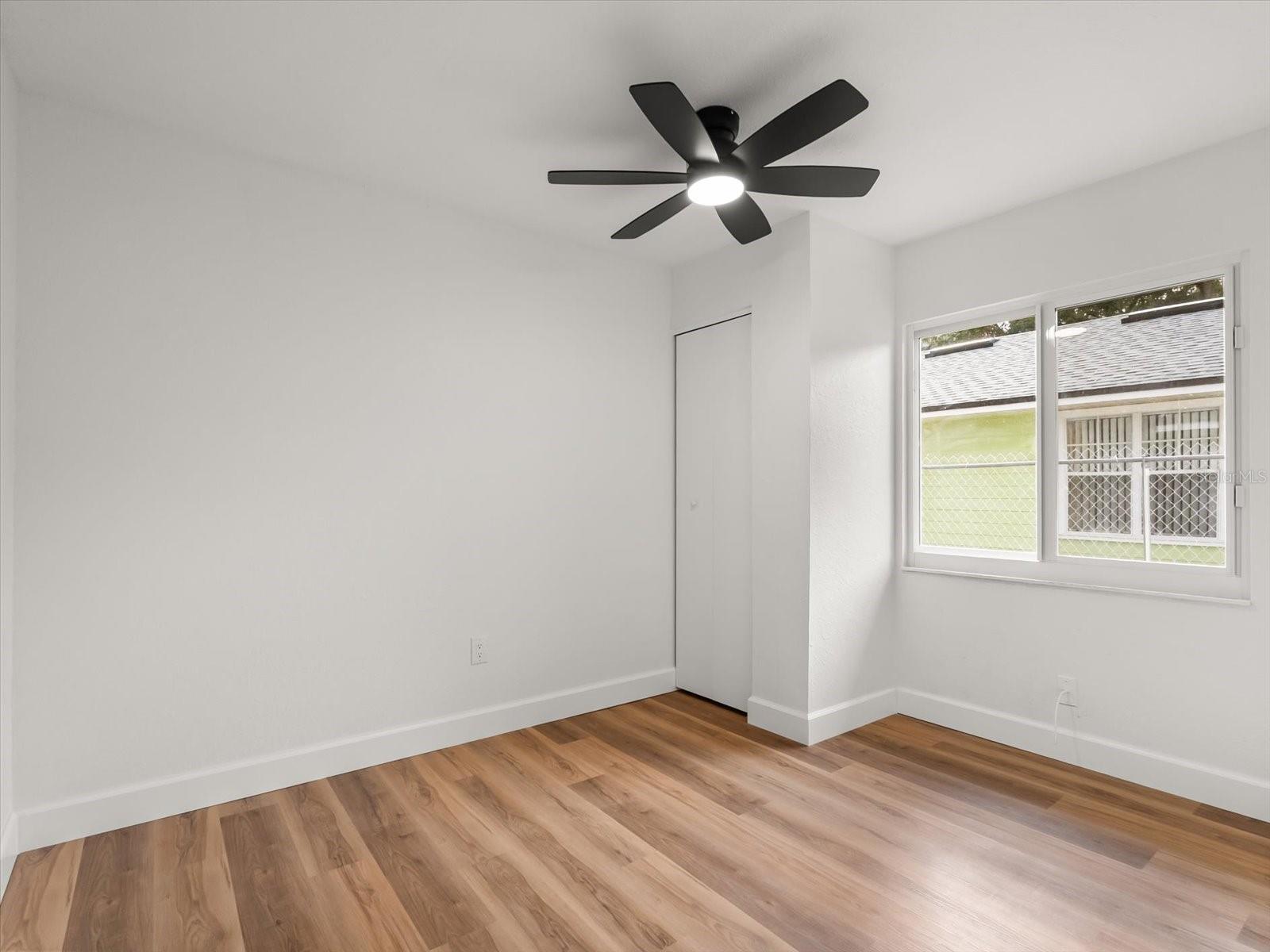 PALM TERRACE - Residential