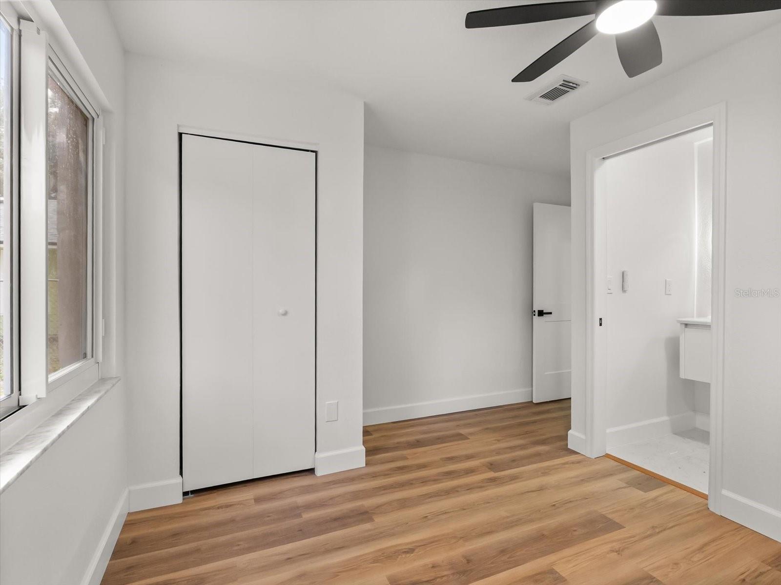 PALM TERRACE - Residential