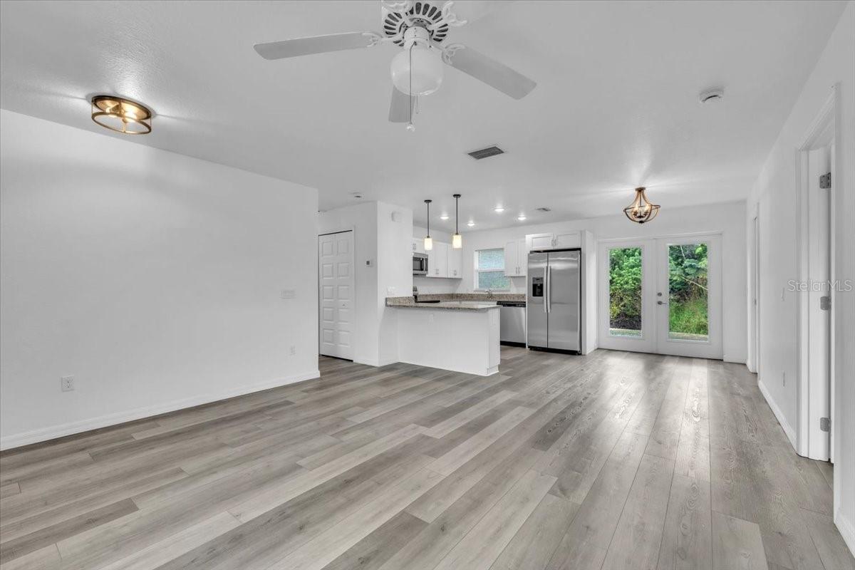 S P G HEIGHTS 1ST ADD - Residential