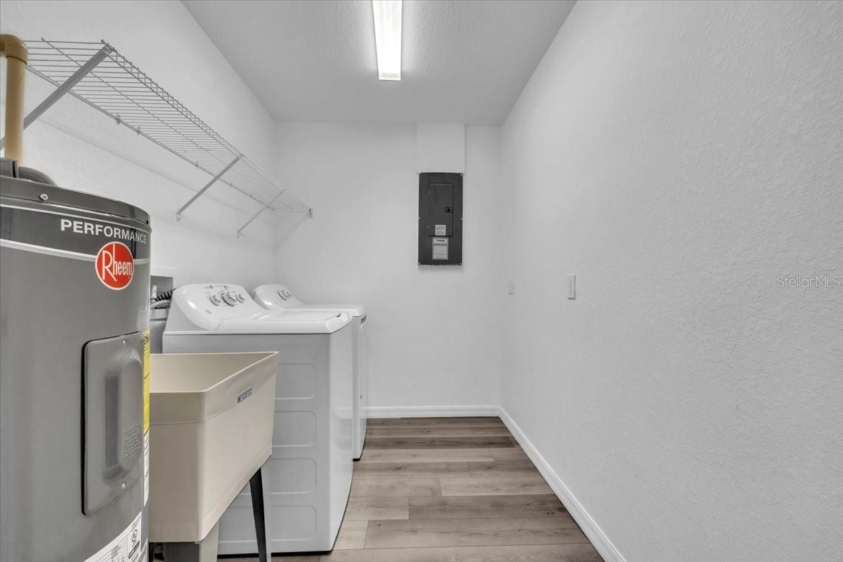 S P G HEIGHTS 1ST ADD - Residential