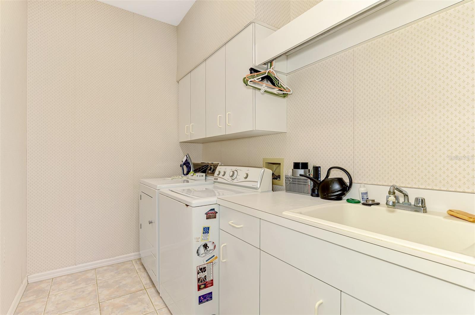WATERFORD TR J PH 1 - Residential