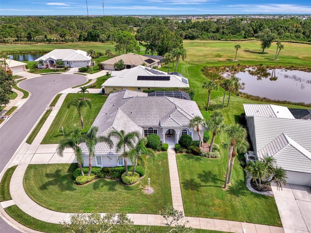 Photo of 1434 Gleneagles Drive, Venice, FL 34292 (MLS # N6140677)