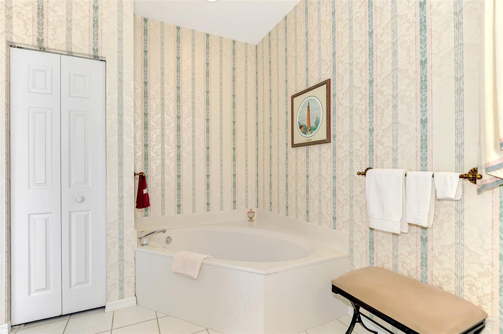 WATERFORD TR J PH 1 - Residential