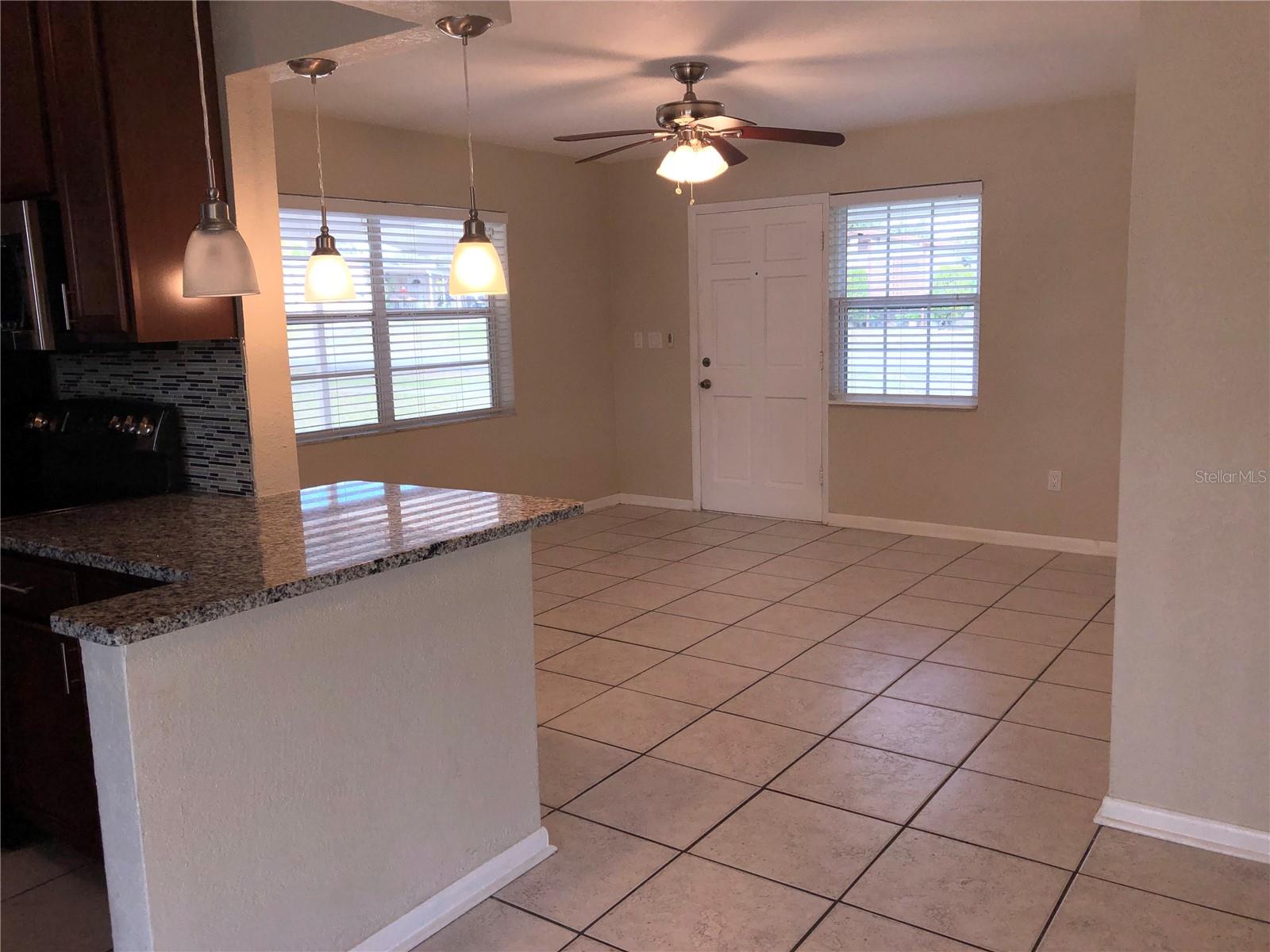 DELTONA LAKES UNIT 01 - Residential Lease