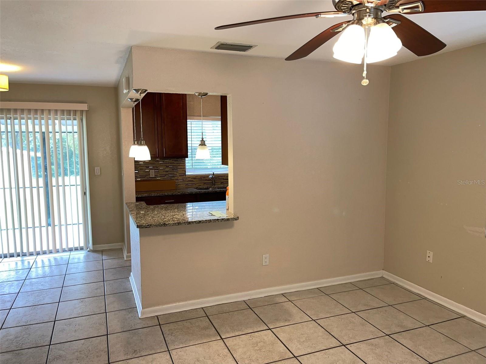 DELTONA LAKES UNIT 01 - Residential Lease