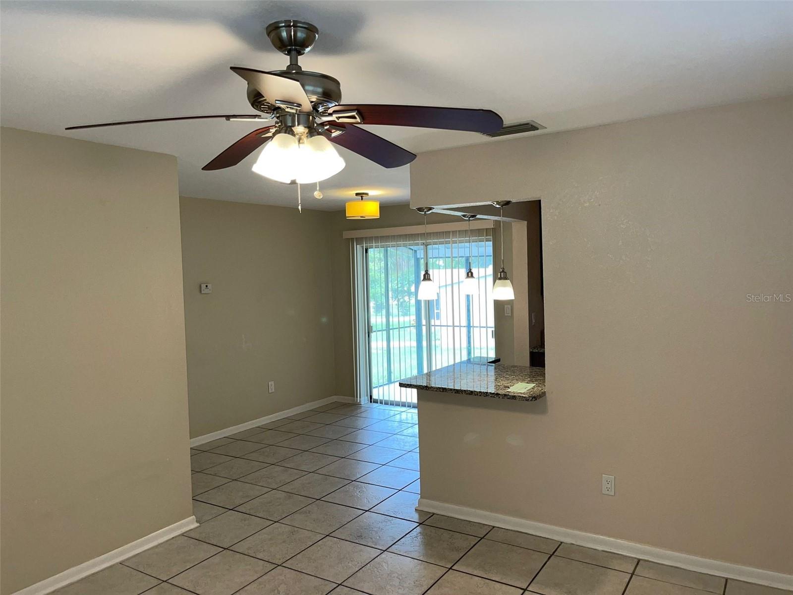 DELTONA LAKES UNIT 01 - Residential Lease