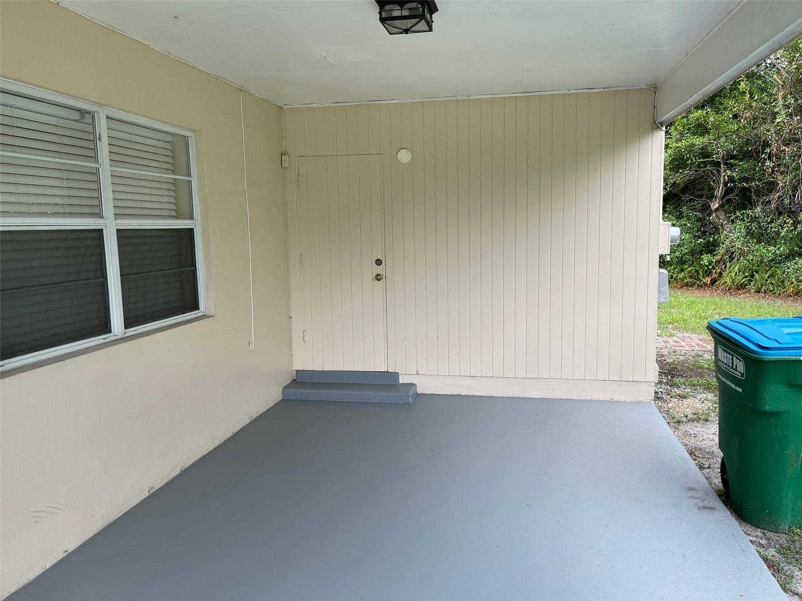 DELTONA LAKES UNIT 01 - Residential Lease