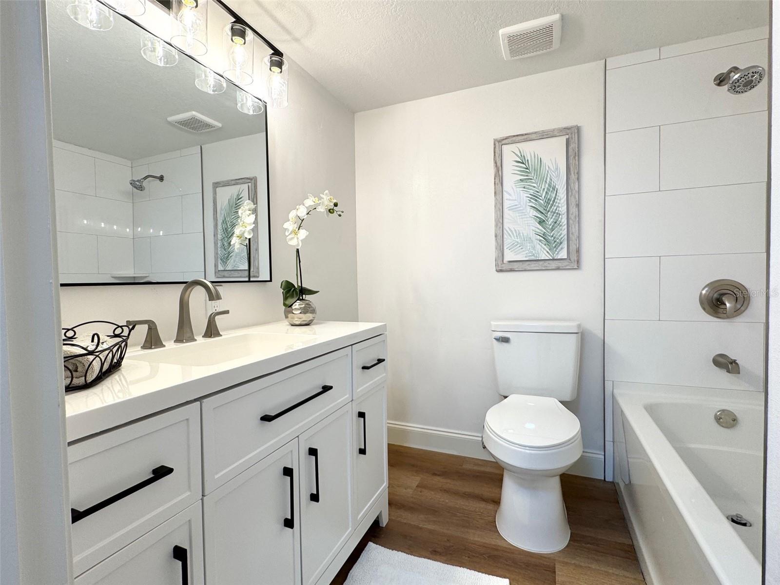 BAY ISLAND GROUP 1 - Residential