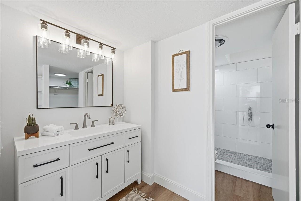 BAY ISLAND GROUP 1 - Residential