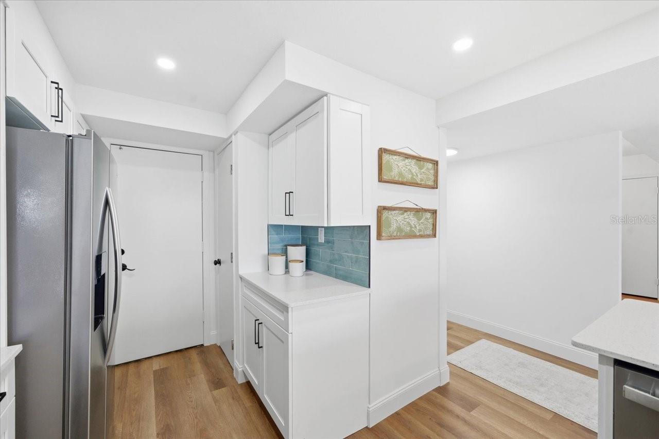 BAY ISLAND GROUP 1 - Residential