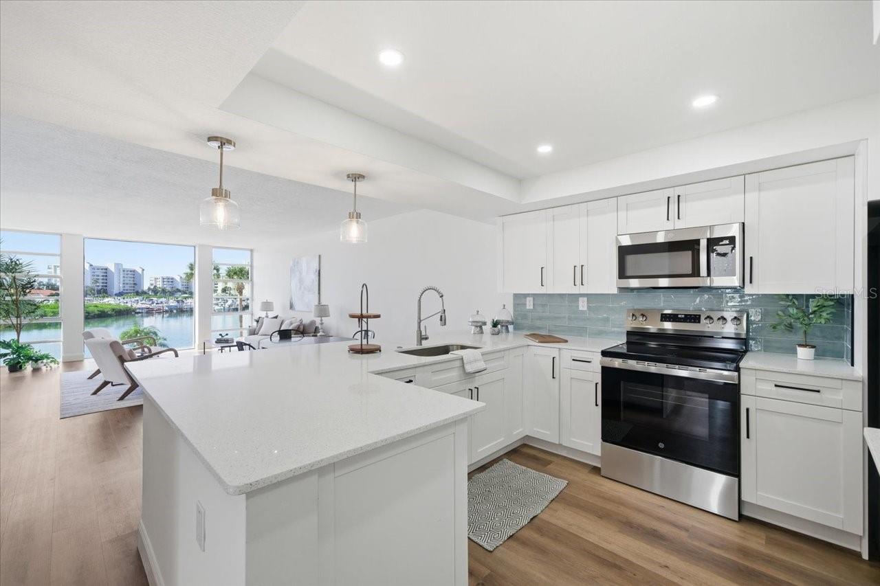 BAY ISLAND GROUP 1 - Residential