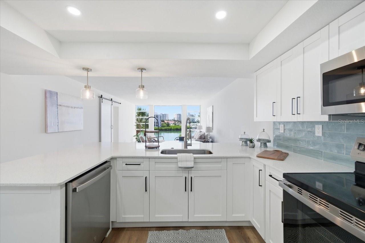 BAY ISLAND GROUP 1 - Residential