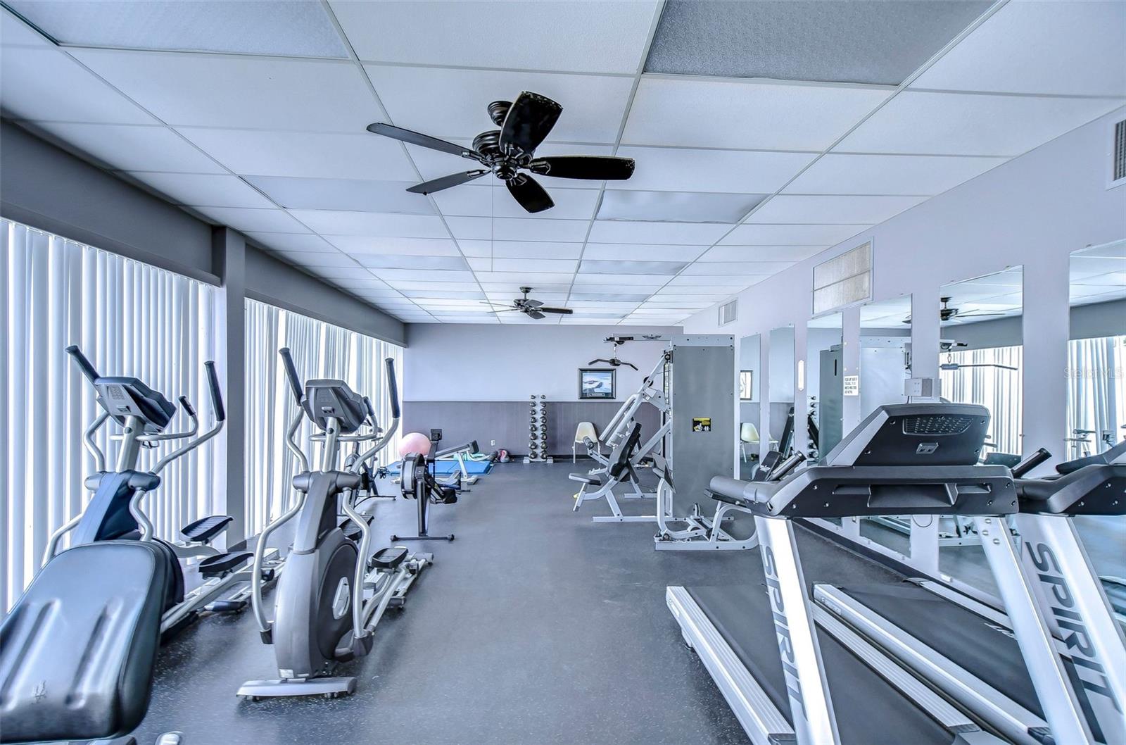 BAY ISLAND GROUP 1 - Residential