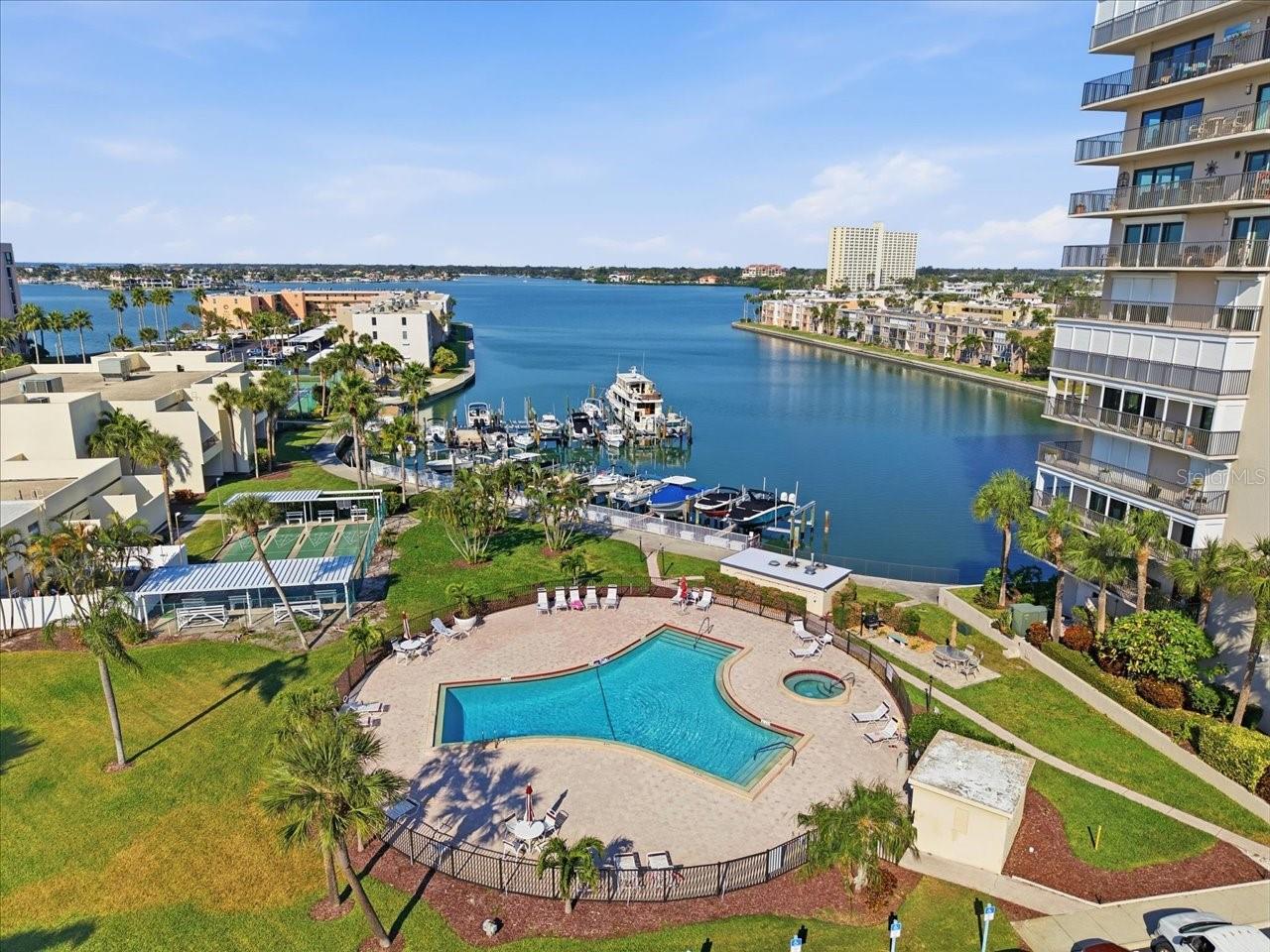 BAY ISLAND GROUP 1 - Residential