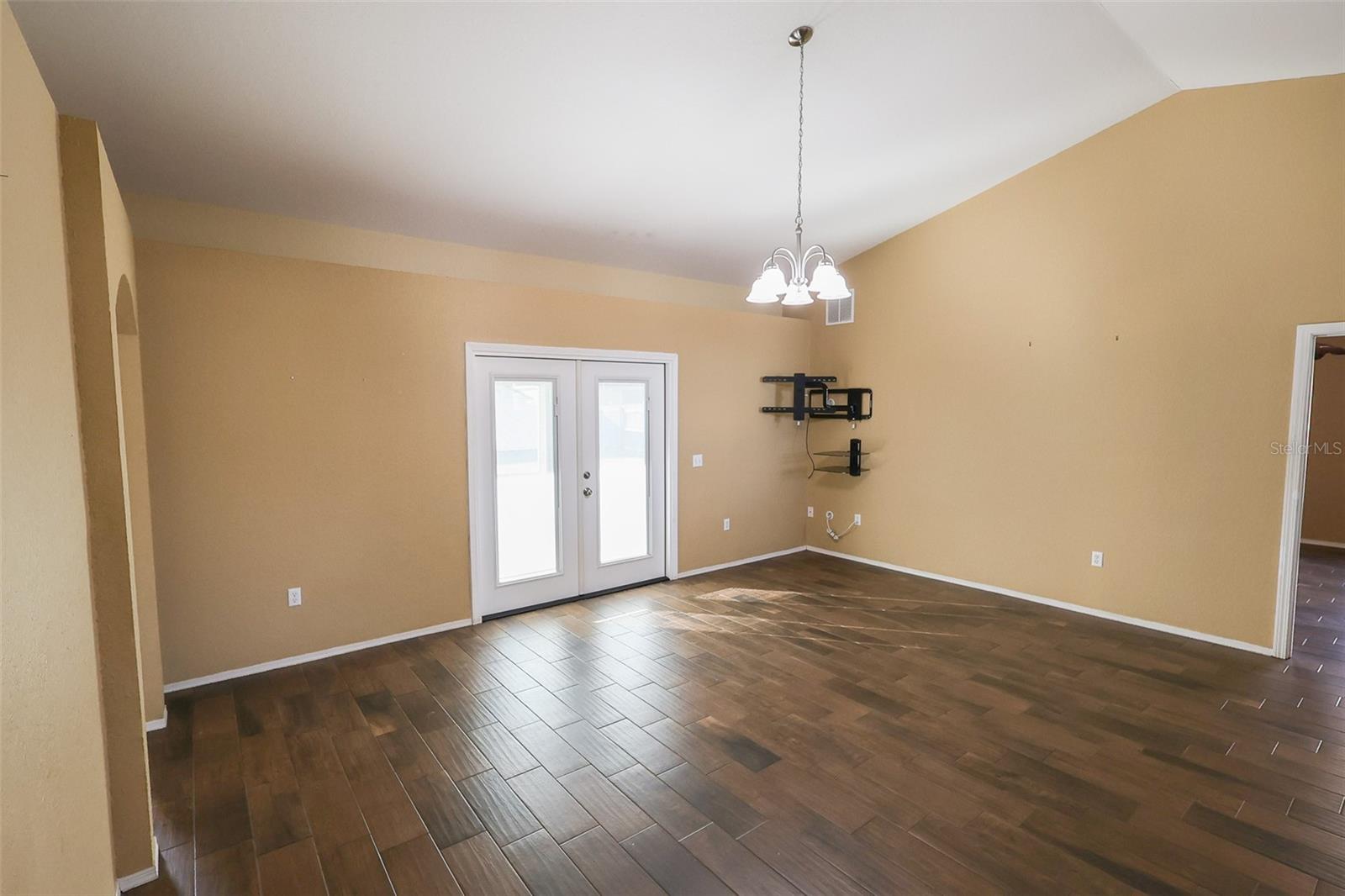 MAGNOLIA PRESERVE - Residential Lease