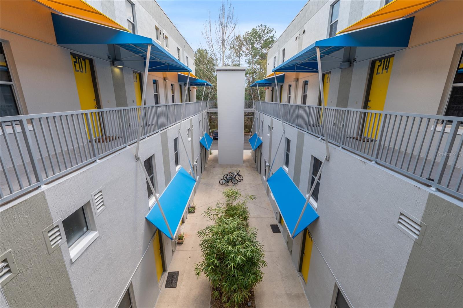 LOFTS OASIS CONDO - Residential