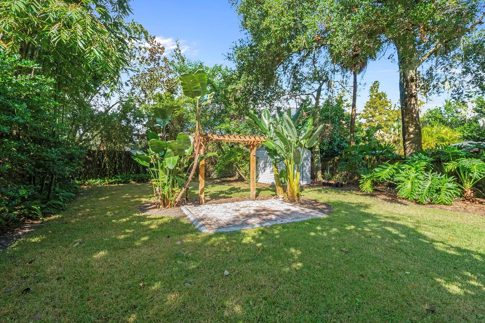 GREENWOOD GARDENS REP - Residential