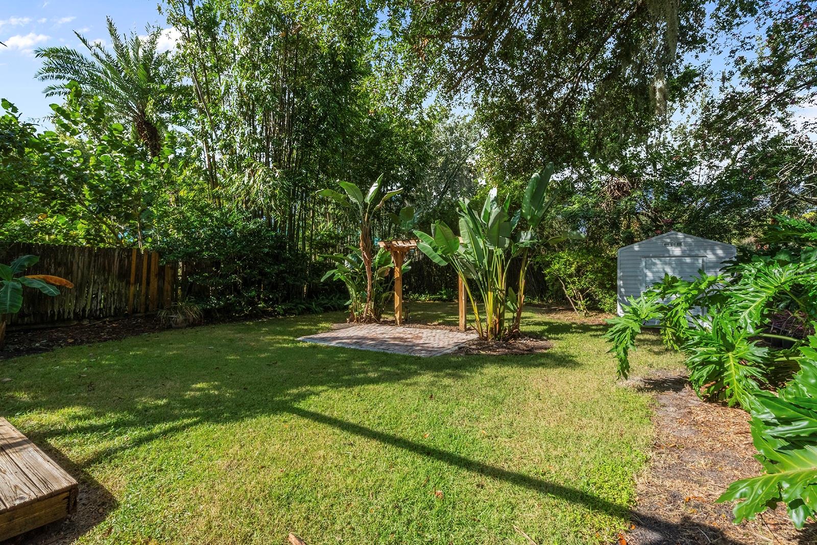 GREENWOOD GARDENS REP - Residential