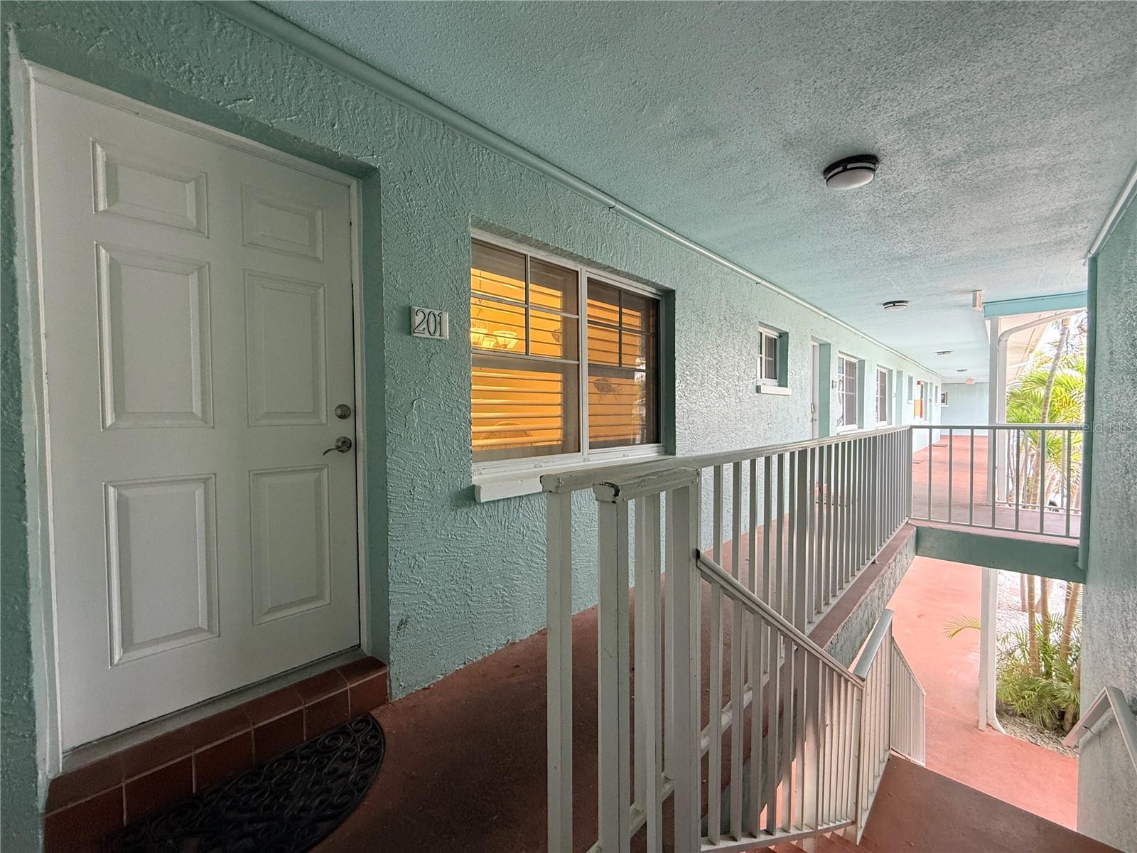 19417 GULF BOULEVARD D201