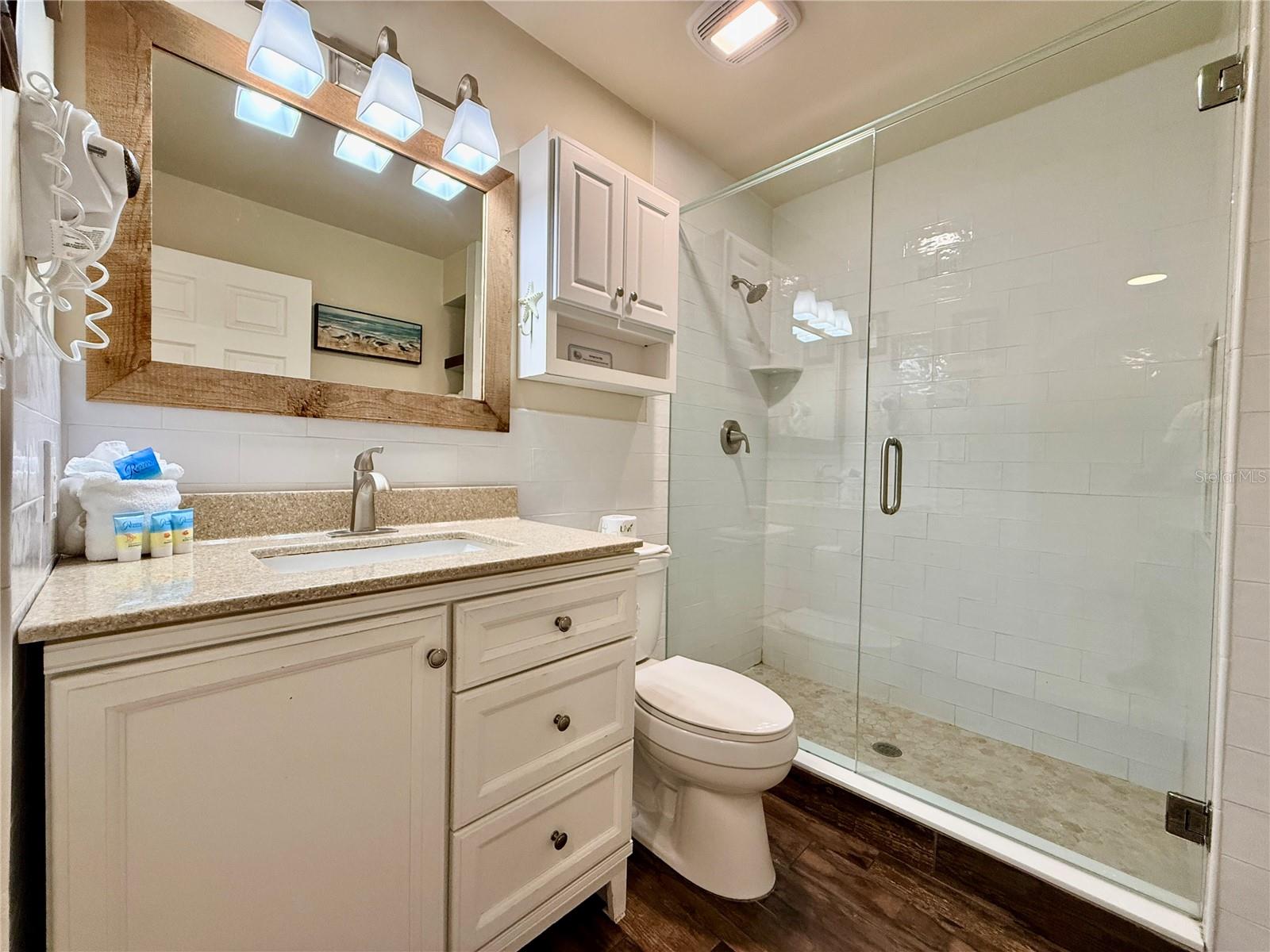 BAREFOOT BEACH RESORT OF INDIAN SHORES - Residential