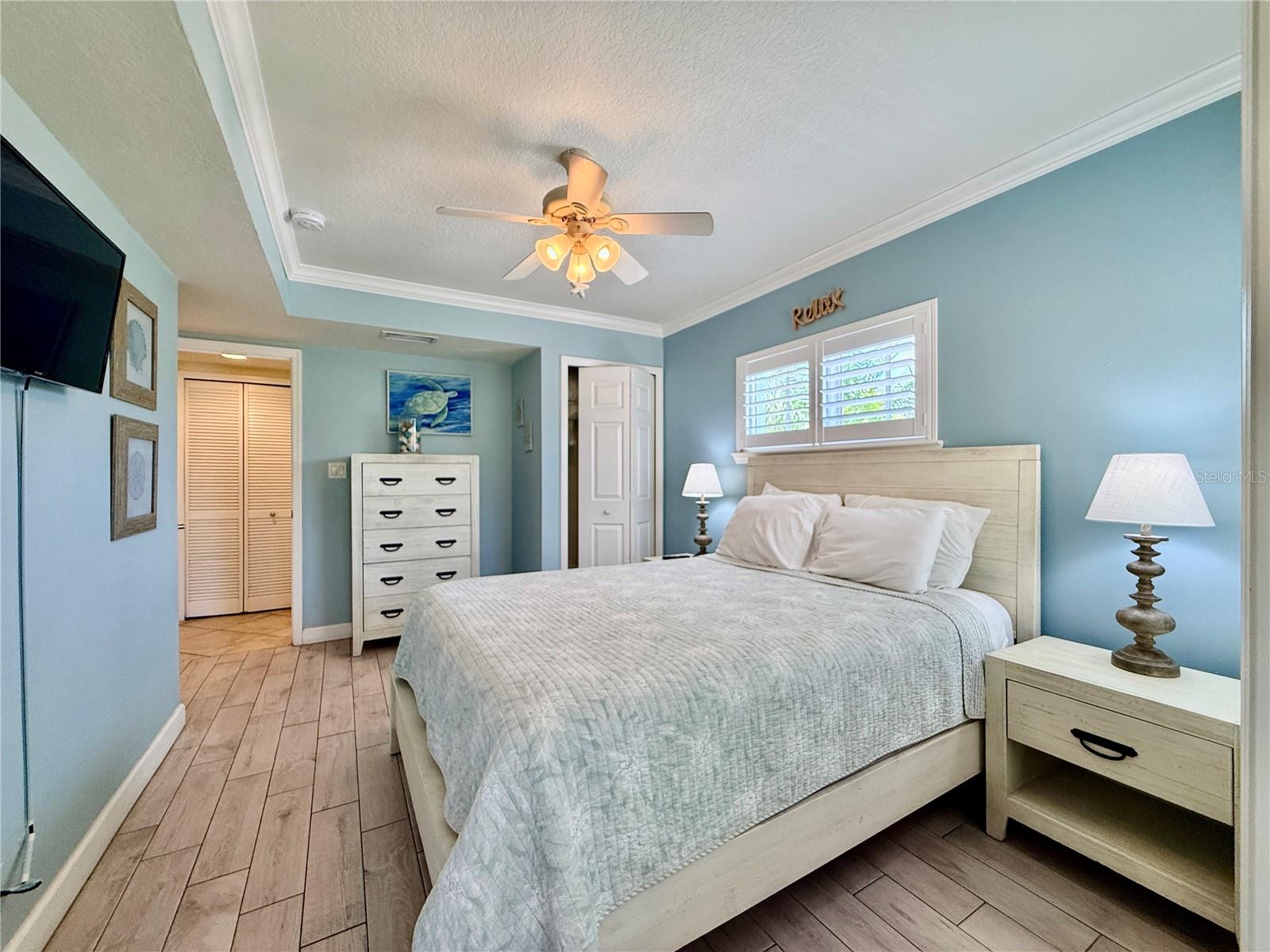 BAREFOOT BEACH RESORT OF INDIAN SHORES - Residential