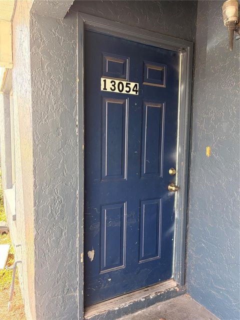 13054 LONDONDARY PLACE TAMPA FL 33612