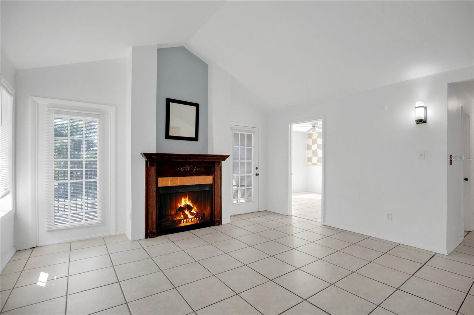 241 AFTON SQUARE 308