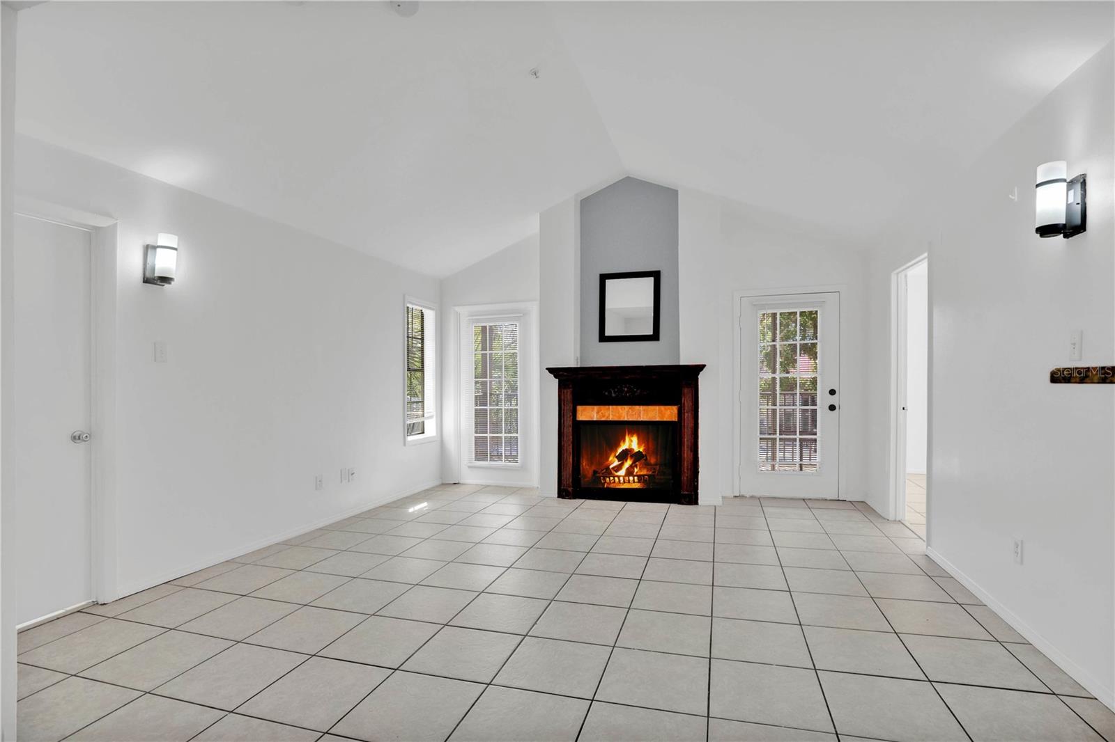 241 AFTON SQUARE 308