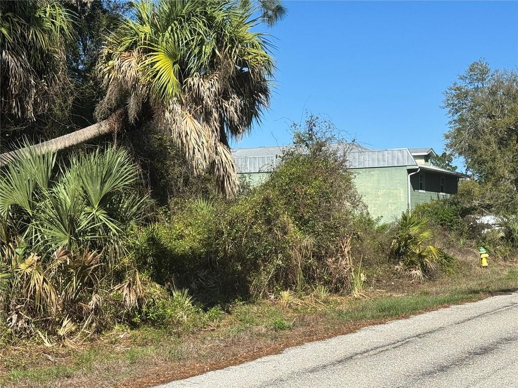 Photo of 17426 Brighton Avenue, Port Charlotte, FL 33954 (MLS # D6146611)